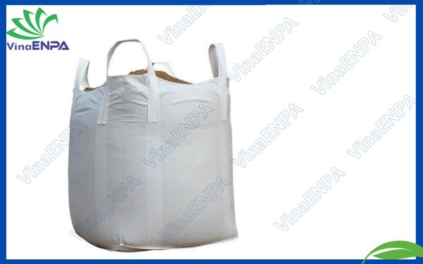 Bao tải jumbo được làm từ polypropylene (PP) dệt.